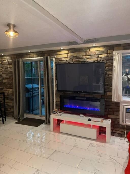 Brooklyn Luxury Spring Retreat With Private Outdoor Space Νέα Υόρκη Εξωτερικό φωτογραφία